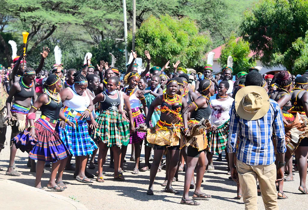 11-Day Uganda Gorillas, Chimps & Culture Adventure