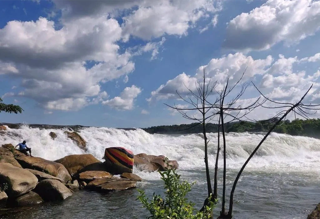 Busowoko Falls
